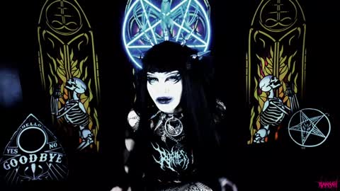 Snapshot of blasphemiangxrl chatting on 12-14-24, 07:25 online show from 12-14-24, 07:25