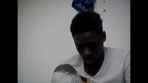 Snapshot of blesse_mixed chatting on 09-10-25, 06:02 Black brown online show from 09-10-25, 06:02
