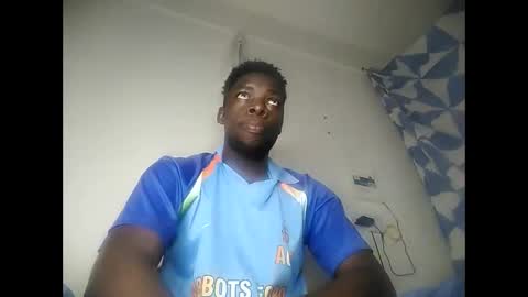 Snapshot of blesse_mixed chatting on 10-07-25, 07:38 Black brown online show from 10-07-25, 07:38