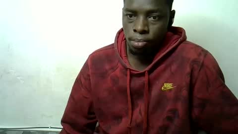 Snapshot of blesse_mixed chatting on 11-04-25, 07:29 Black brown online show from 11-04-25, 07:29