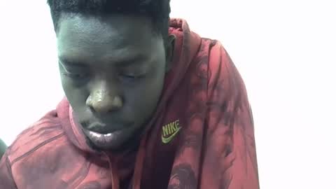 Snapshot of blesse_mixed chatting on 11-11-25, 06:52 Black brown online show from 11-11-25, 06:52