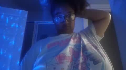 Snapshot of blessica_eddieluv6996 chatting on 03-09-26, 02:59 BLESSICA EDDIE LOVE online show from 03-09-26, 02:59