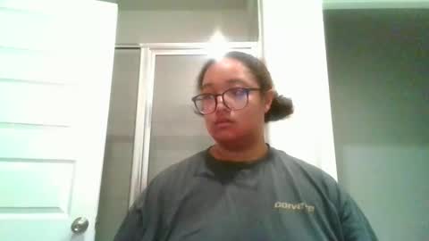 Snapshot of blessica_eddieluv6996 chatting on 03-16-26, 10:41 BLESSICA EDDIE LOVE online show from 03-16-26, 10:41