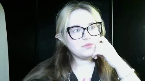 blesskitty_ online show from 09-23-25, 01:14