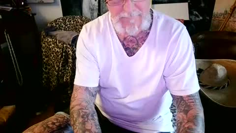 blindsurfer780299 online show from 07-19-26, 04:44