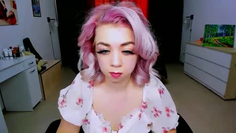 Nicole online show from 12-23-24, 09:38