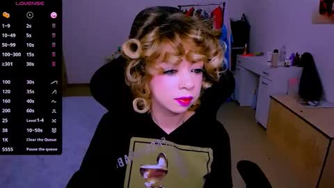 Nicole online show from 02-03-26, 06:40