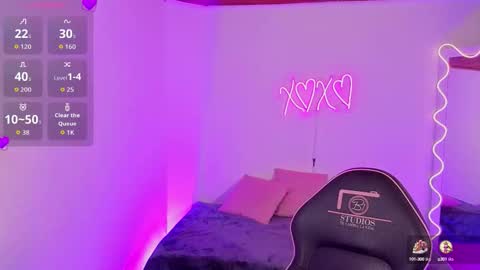 Snapshot of blithz_tay chatting on 09-28-25, 11:48 blithz_tay online show from 09-28-25, 11:48