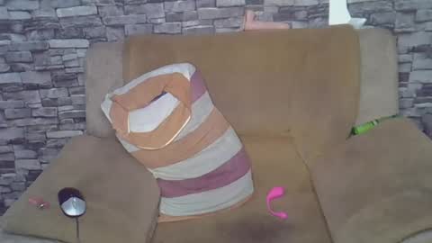 blonde_creamy online show from 07-07-26, 07:56