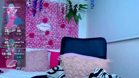blonde_squirt_ online show from 03-08-25, 11:28