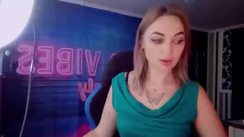 Meryem online show from 09-19-25, 07:43