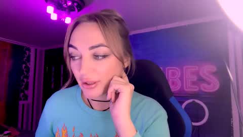 Meryem online show from 10-10-25, 06:29