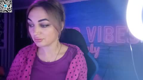 Meryem online show from 10-20-25, 03:56