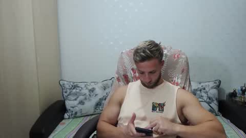 Mr Blond online show from 10-17-25, 08:33