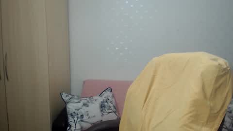 Snapshot of blondeagle chatting on 05-22-26, 06:57 Mr Blond online show from 05-22-26, 06:57