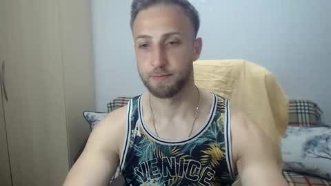 Snapshot of blondeagle chatting on 06-06-26, 10:14 Mr Blond online show from 06-06-26, 10:14
