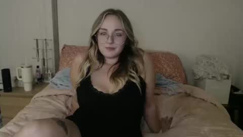 Your Big Titty Baby online show from 10-10-25, 01:48