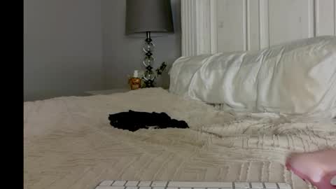 blondechristine99 online show from 10-20-25, 03:07