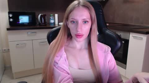 Viktoriia online show from 09-19-25, 04:51