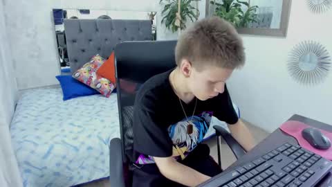 Maleeth online show from 03-10-25, 07:07