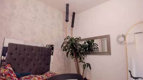 Maleeth online show from 10-28-25, 08:22