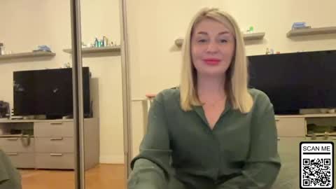 blondie_xoxoxo online show from 05-11-26, 07:11