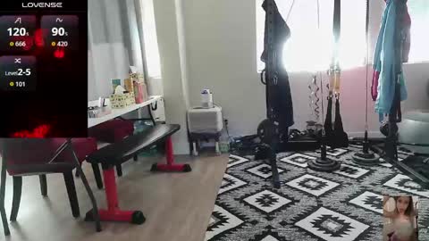 Snapshot of blondiebubblebooty chatting on 04-24-26, 02:30 Bubbles online show from 04-24-26, 02:30
