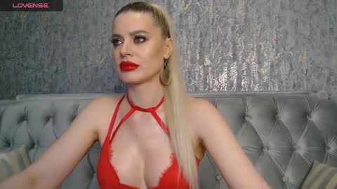 Helen online show from 02-14-25, 07:28