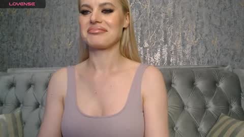 Helen online show from 03-12-25, 08:31