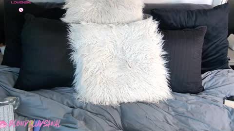 Blondi online show from 03-02-26, 04:47