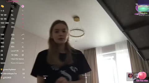 Snapshot of blondy_banny chatting on 03-25-26, 07:14 Blondy bunny online show from 03-25-26, 07:14