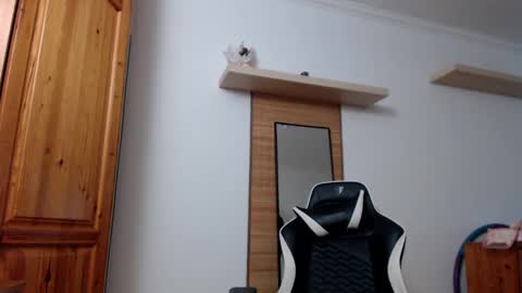 blondyelena online show from 12-30-24, 08:21