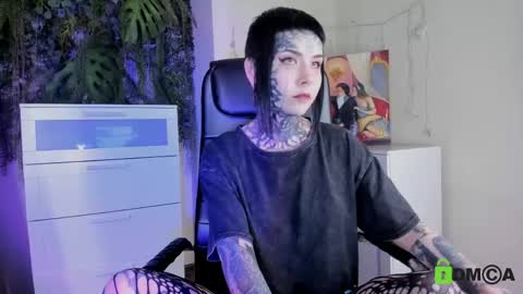 Snapshot of blood__mary chatting on 05-04-26, 12:34 Mary online show from 05-04-26, 12:34