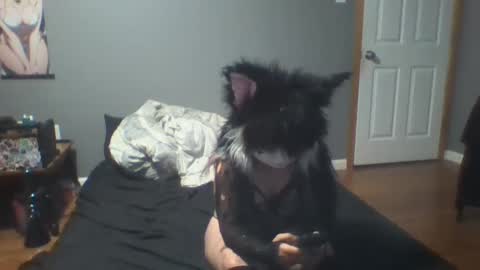 bloodmoonwolfie88 online show from 09-12-25, 09:26