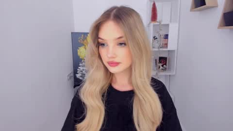 Sophia online show from 12-13-24, 06:59