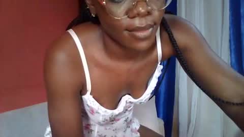 blossomcherry25 online show from 04-19-26, 01:43