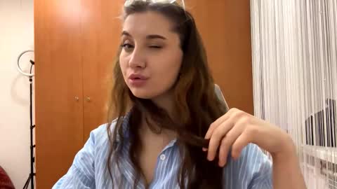 Alice online show from 03-11-26, 11:27