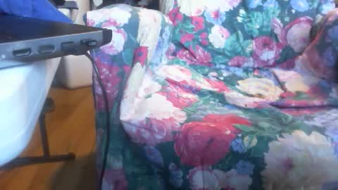 Snapshot of blowfish33890 chatting on 03-11-25, 10:09 blowfish33890 online show from 03-11-25, 10:09