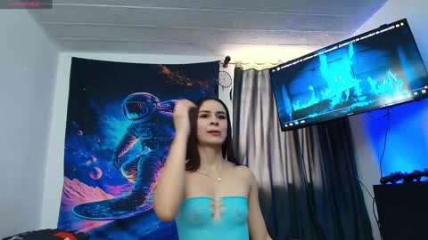 santiylola online show from 12-29-24, 06:16
