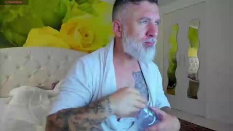 Snapshot of blowmyxxl chatting on 04-03-26, 06:55 Nico online show from 04-03-26, 06:55