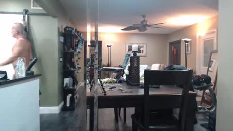 Wyatt online show from 01-17-25, 10:45