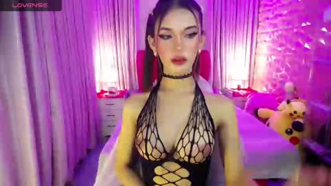 aivee online show from 12-15-24, 01:57