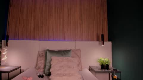 Snapshot of blue_anngel chatting on 05-01-26, 12:48 blue_anngel online show from 05-01-26, 12:48