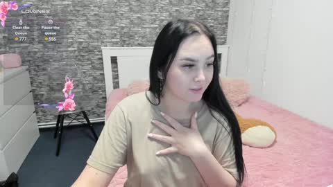 blue candy28 online show from 01-04-25, 09:31