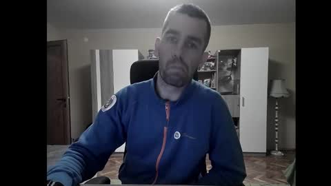 Runaway online show from 12-10-24, 03:33