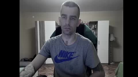 Runaway online show from 12-20-24, 07:39