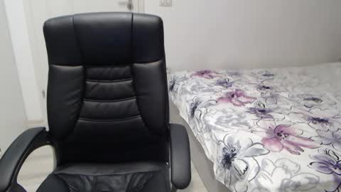 Juliet online show from 01-12-26, 05:29