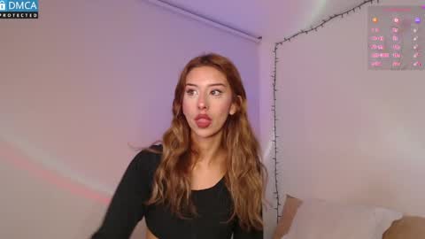 Snapshot of blue_nebula chatting on 04-21-26, 02:51 Blue online show from 04-21-26, 02:51