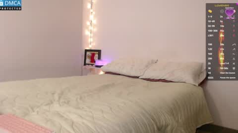 Snapshot of blue_nebula chatting on 07-27-26, 01:56 Blue online show from 07-27-26, 01:56