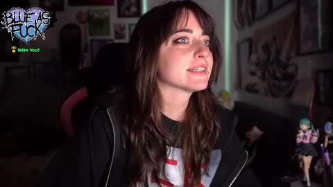 Snapshot of blueasfuck chatting on 09-19-25, 02:02 Blue online show from 09-19-25, 02:02